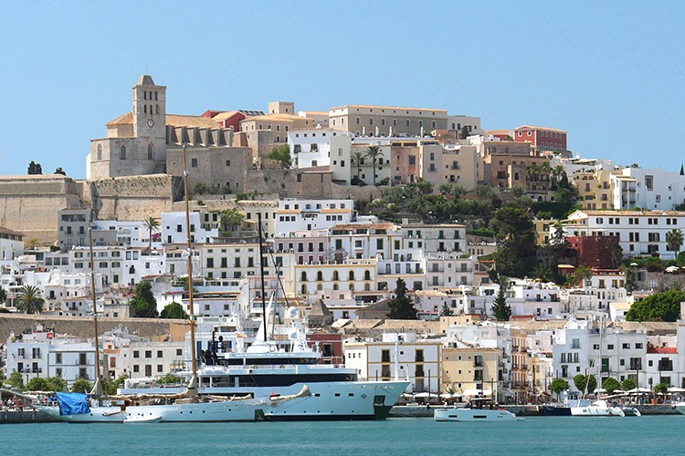 ibiza centro ciudad zona turistica