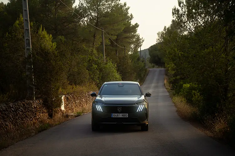 guia completa alquiler coche Ibiza conduccion
