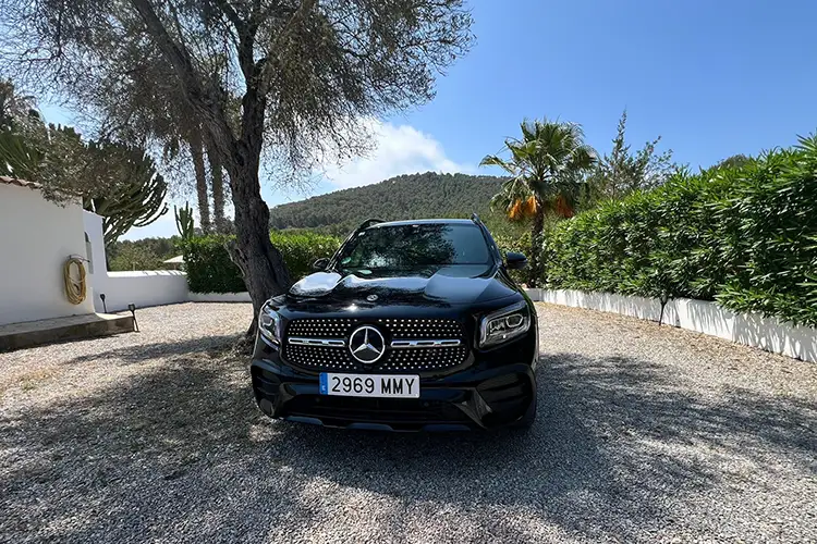 alquiler coche Ibiza guia completa alta gama